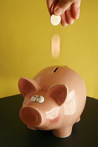 piggybank_alancleaver_2000.jpg